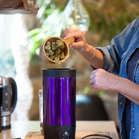 LĒVO C Machine Overview - How to Infuse Large Batches of Oil & Butter with  Herbs and Cannabis 