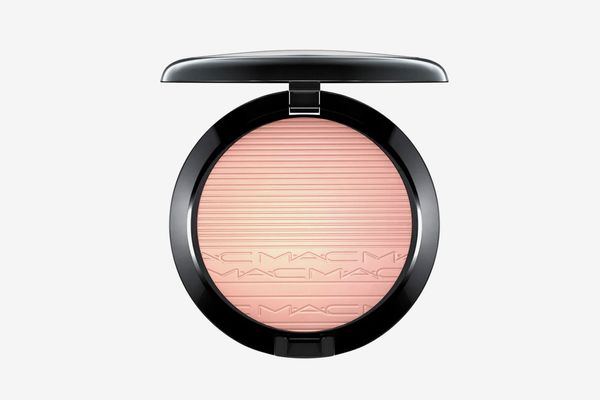 M.A.C Extra Dimension Skinfinish