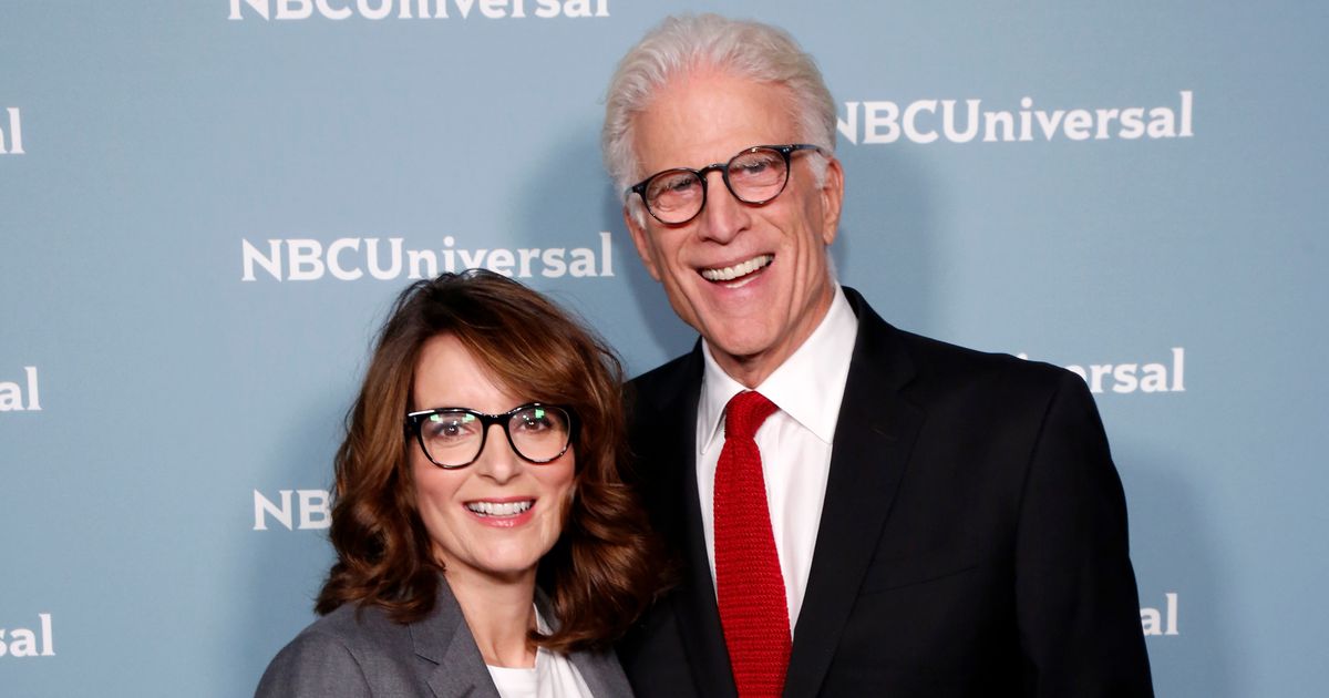 蒂娜·菲 (Tina Fey) 和特德·丹森 (Ted Danson) 正在製作一部新的 NBC 喜劇