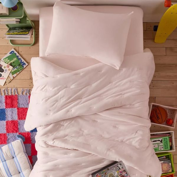 Urban Outfitters Soft Tee Jersey Pintuck Comforter Set