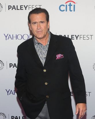 Ash vs. Evil Dead s Bruce Campbell Explains How to Pass the Blood