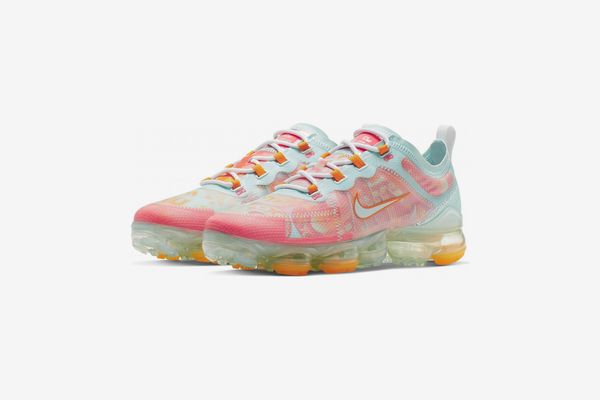 Nike Air VaporMax 2019 QS Running Shoe