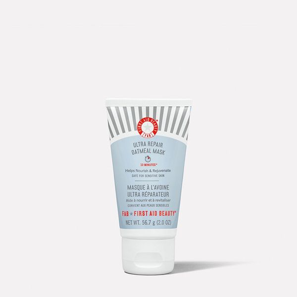 First Aid Beauty Ultra Repair Instant Oatmeal Mask