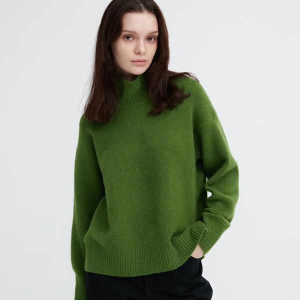 Uniqlo Souffle Yarn High Neck Long-Sleeve Sweater