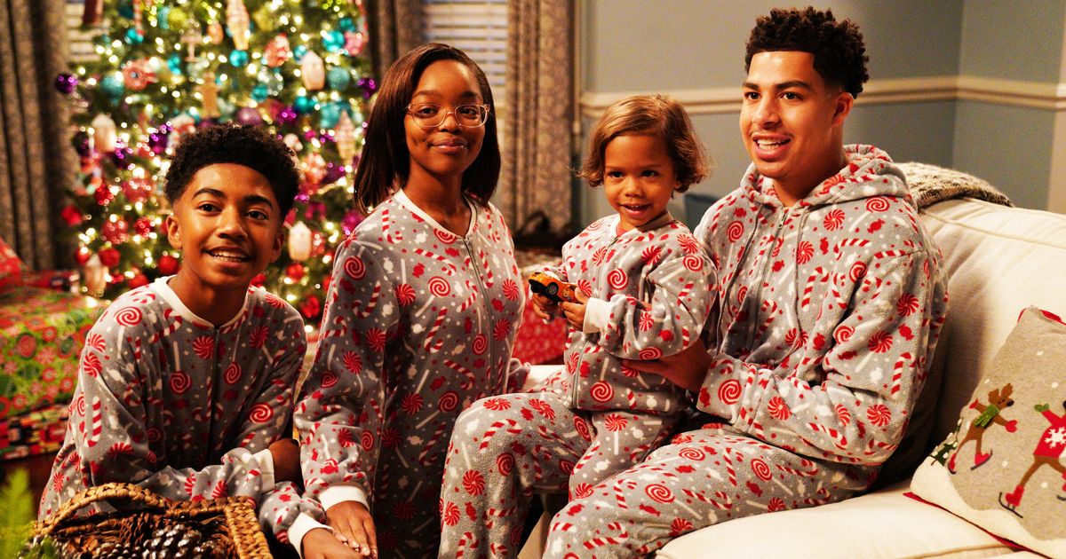 13 Best Holiday Pajama Sets 2020