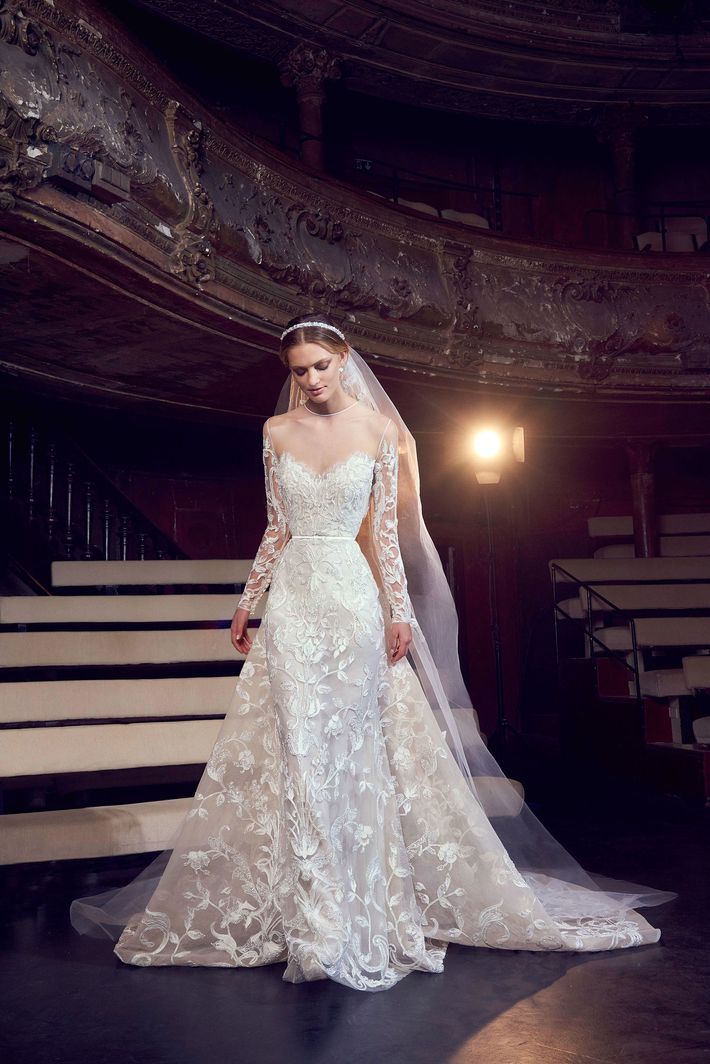 23 Elegant Long Sleeve Wedding Dresses For Winter Weddings