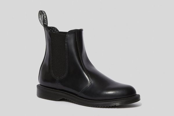 black chunky chelsea boots womens