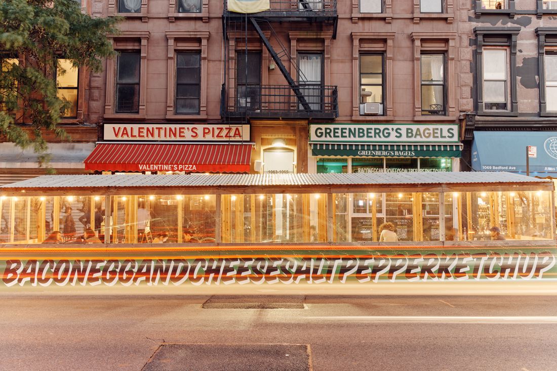 Shake Shack's New Manhattan Location Opens This Week - Eater NY