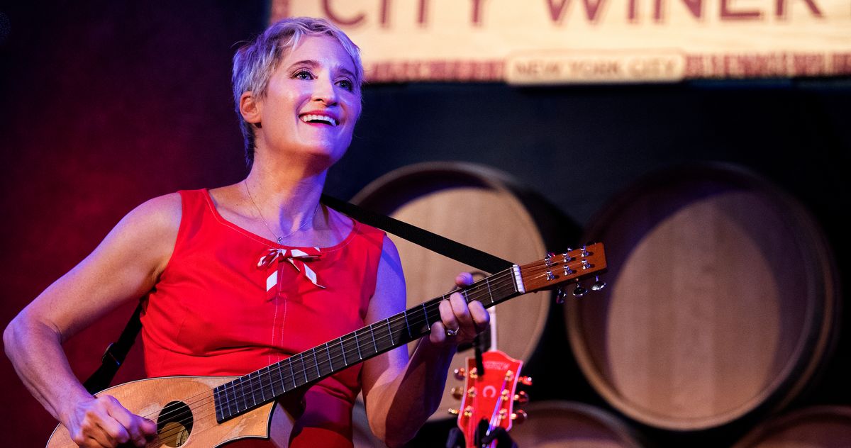 Singer-Songwriter Jill Sobule Dies in House Fire