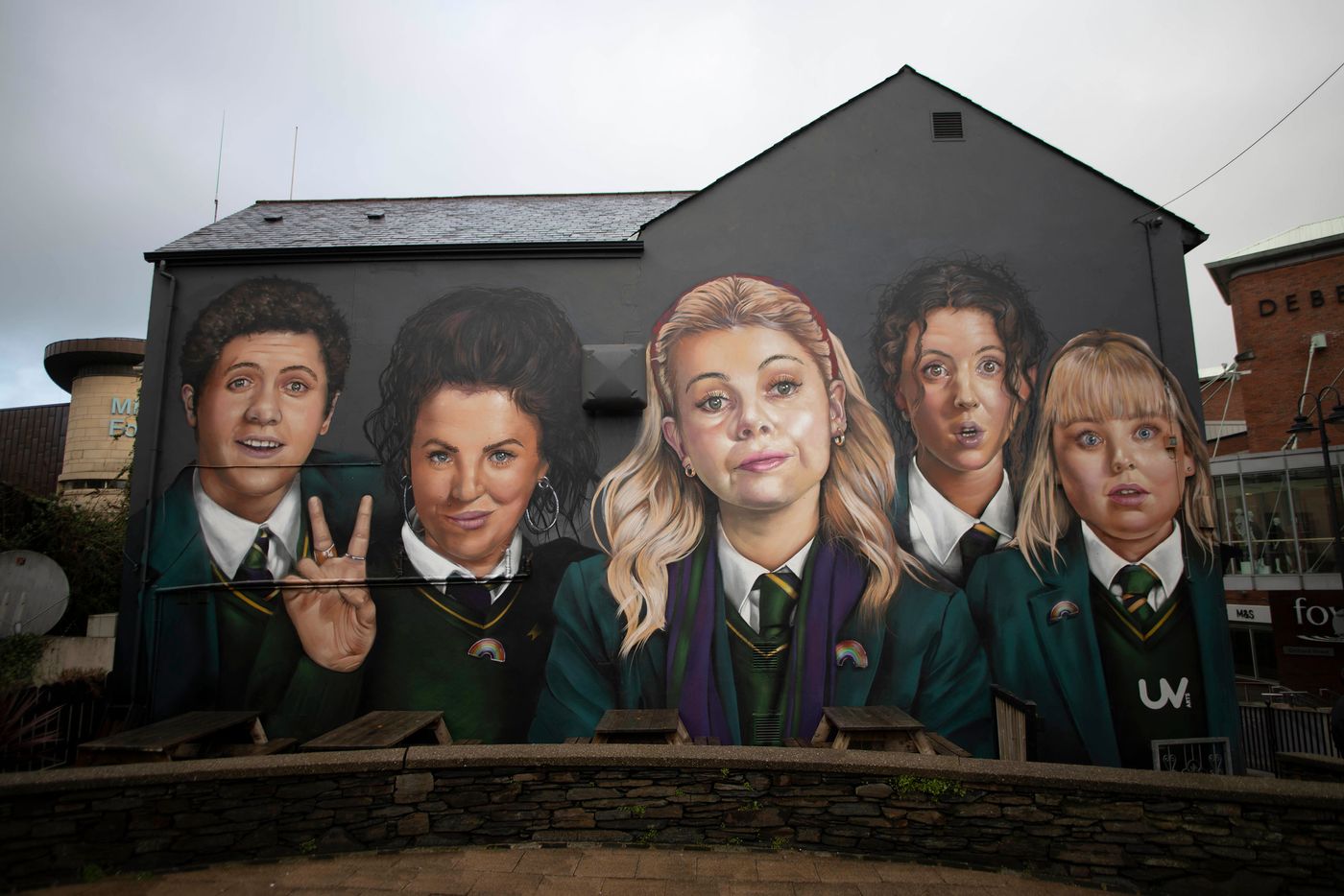 My Northern Irish Family Reviews Netflix S Derry Girls