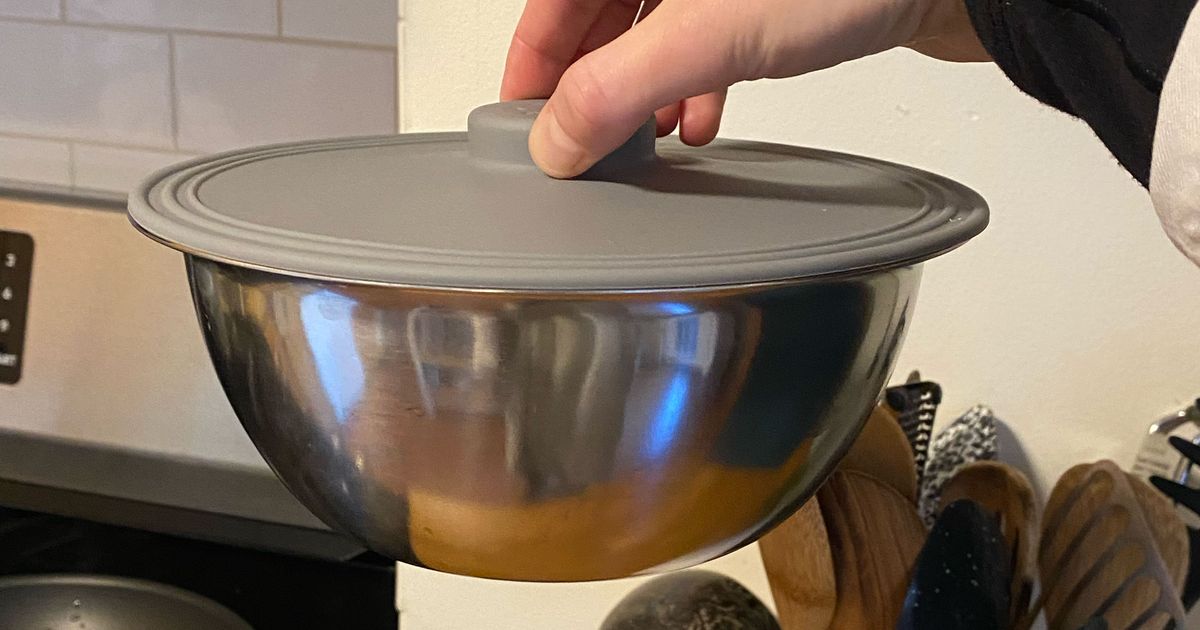 Reviewers Call These $20 Reusable Silicone Pot Covers the