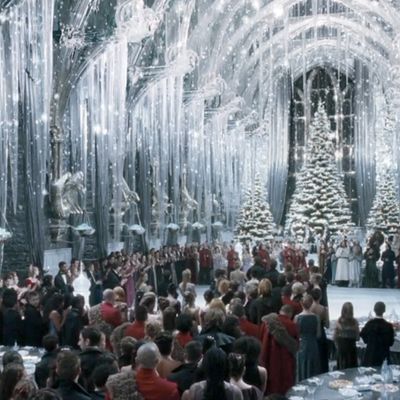 All 50 Christmas Gifts Given in the Harry Potter Books, Ranked