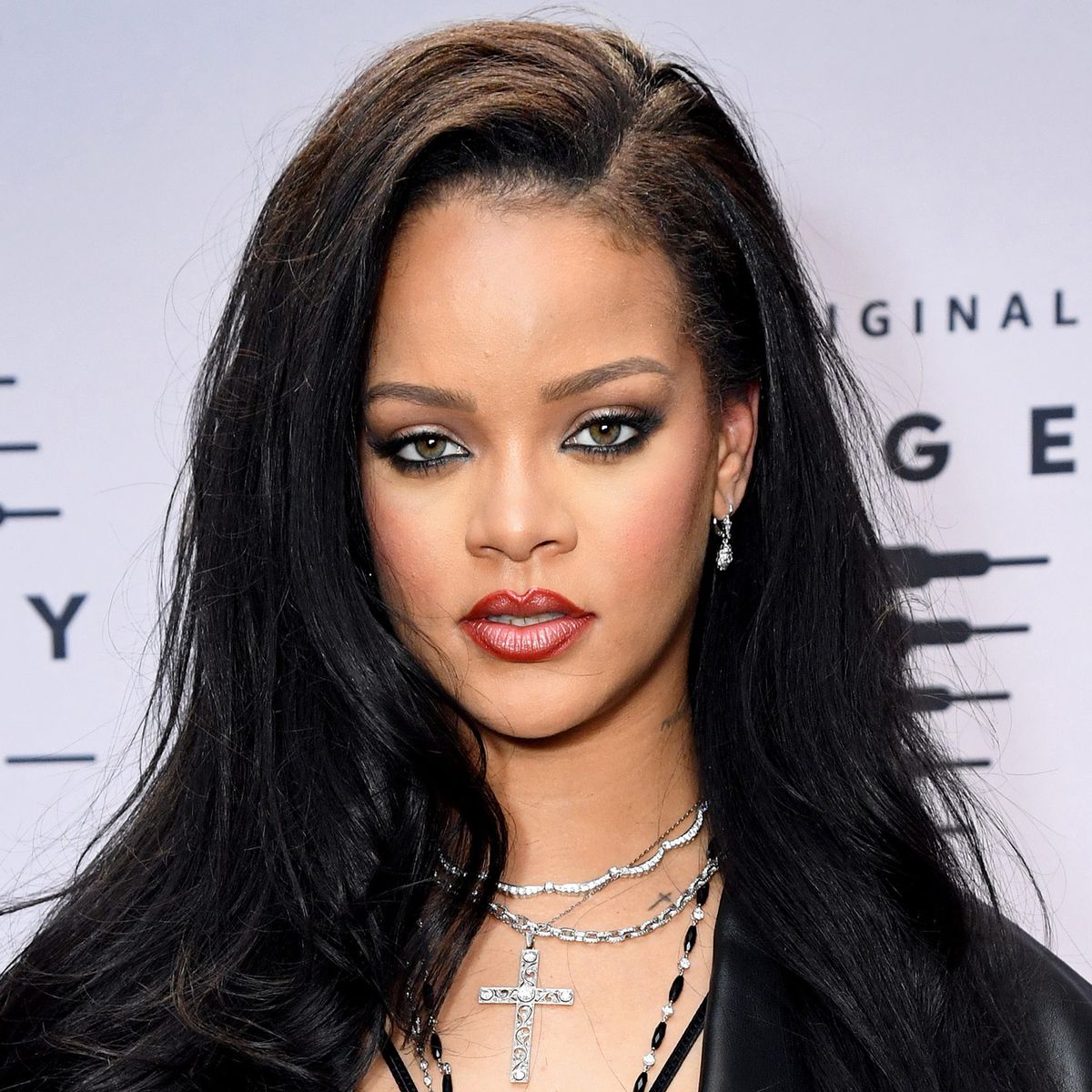 Rihanna Apologizes for Using Islamic Text in Fashion Show