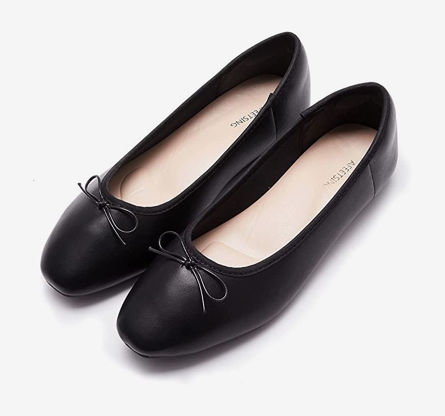black flat dress shoes