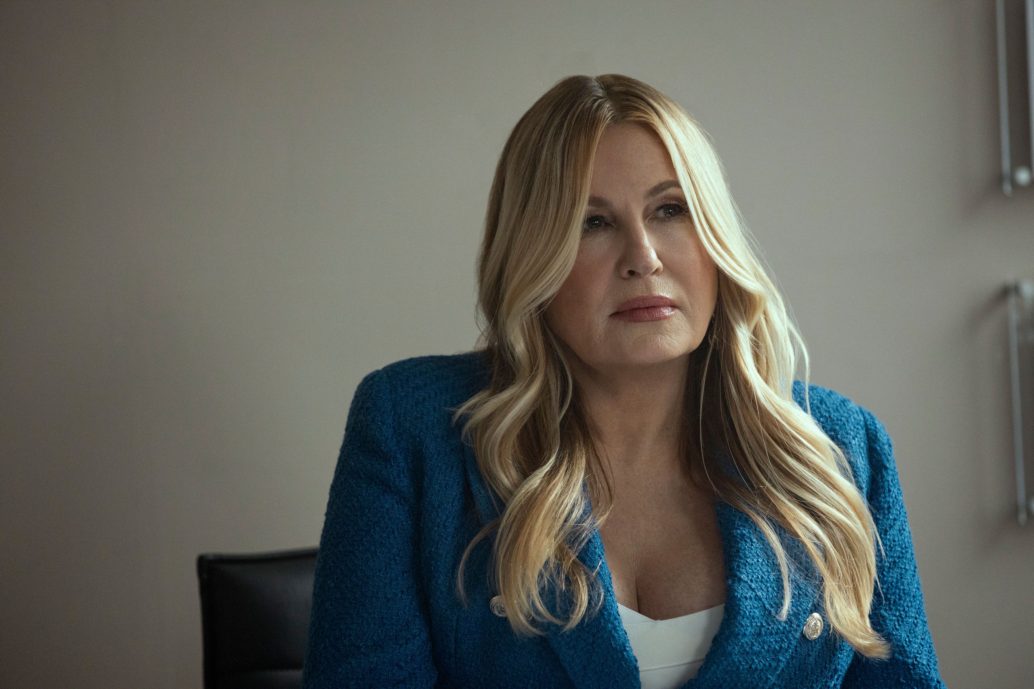 Black Cock In White Teen Pussy - Everything Jennifer Coolidge Does in Netflix's 'The Watcher'