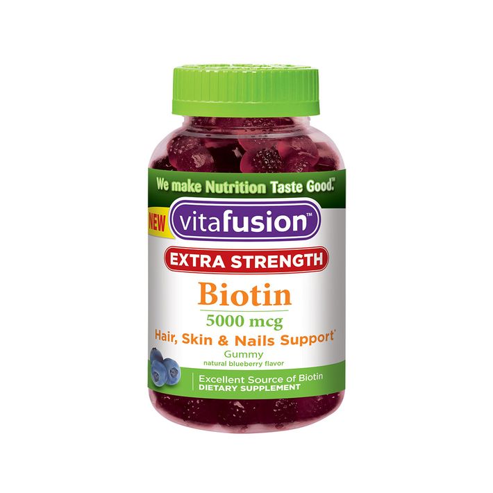 Vitamin extra. Biotin 5000 MCG Extra strength Vitafusion. Biotin Gummies 5000. Biotin Gummies витамины для волос. Американские витамины Фьюжен.