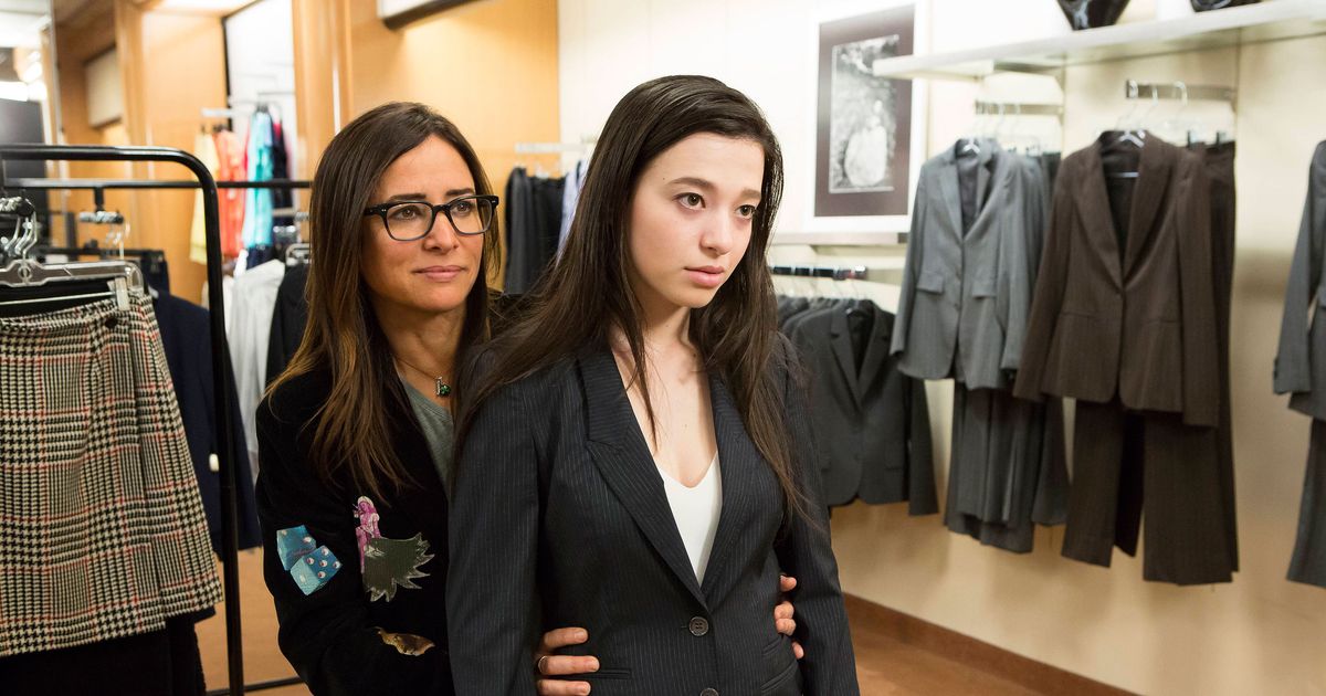 Better Things Recap Group Chat