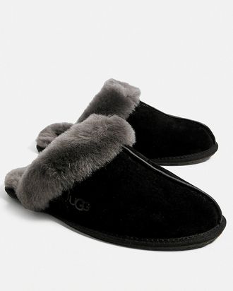 womens ugg black slippers