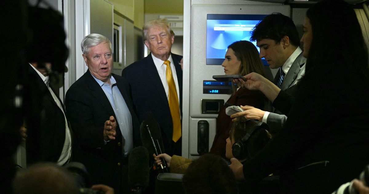 Trump's Lindsey Graham Tributes Are (Mostly) Criticism-Free