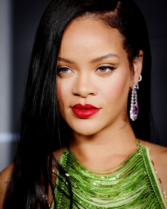 Rihanna To Perform At the 2023 Super Bowl Halftime Show