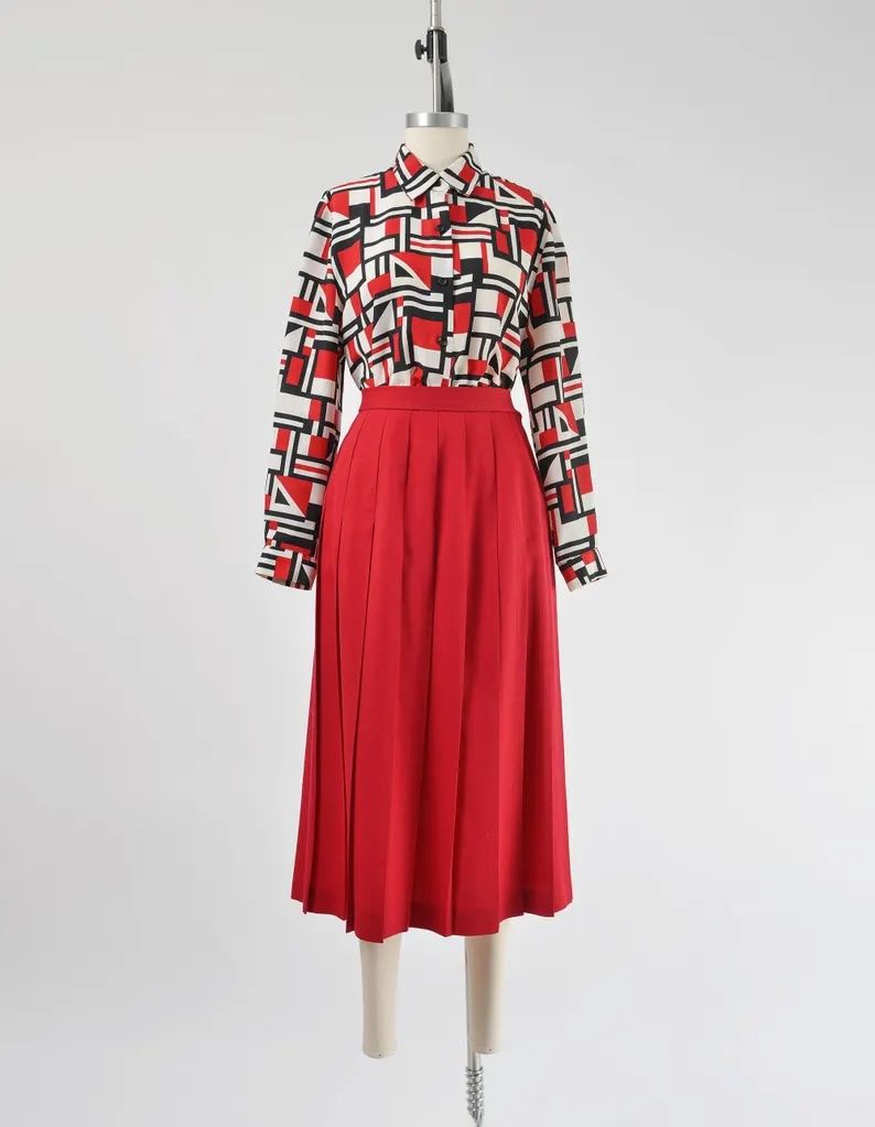 On My Mind: Pleated Skirts and Vintage Laura Ashley The Strategist