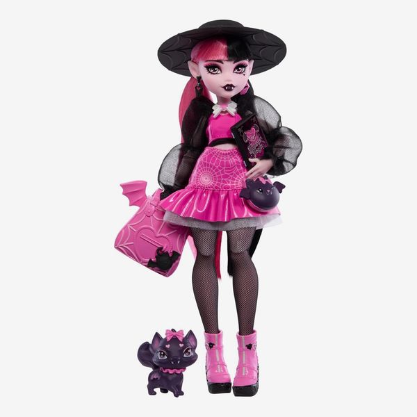 Monster High Draculaura Doll With Pet Count Fabulous