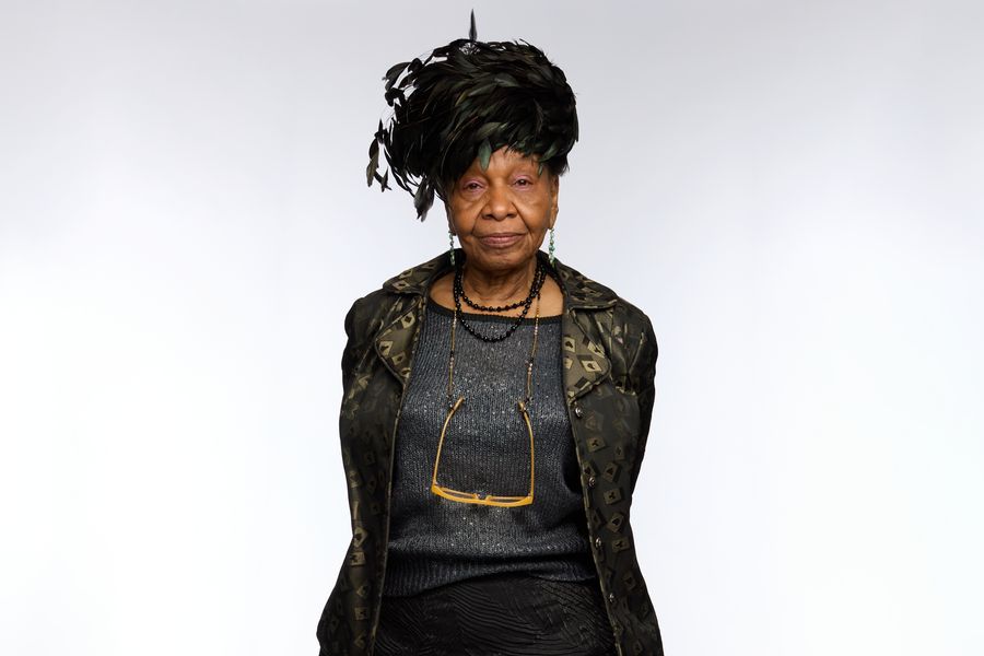 The Look Book Goes to a Bridge Club