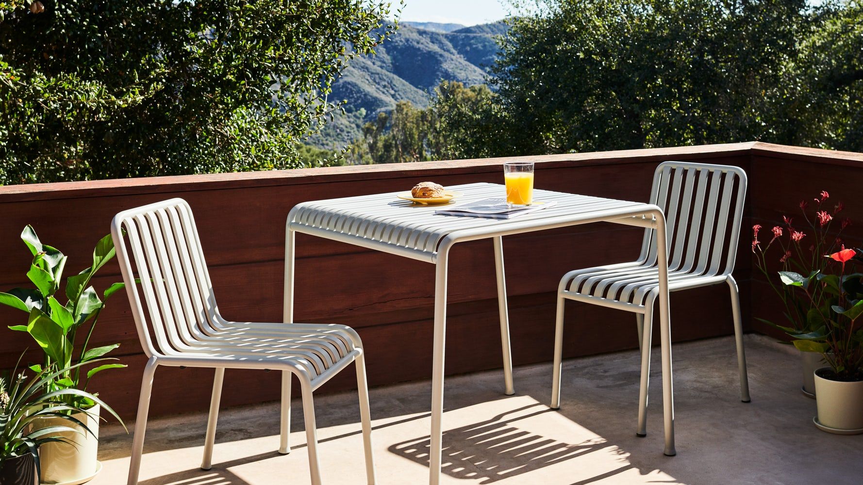 The 13 Places to Buy Patio Furniture and Outdoor Furniture in 2023