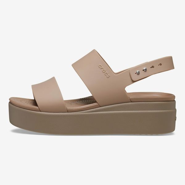 35 Best Women’s Sandals 2024 | The Strategist