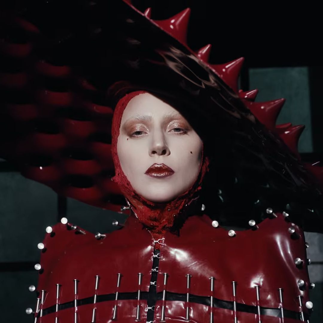 MAYHEM: レディガガ LADY GAGA THE MAYHEM BALL 2026 VIP Silver 特典