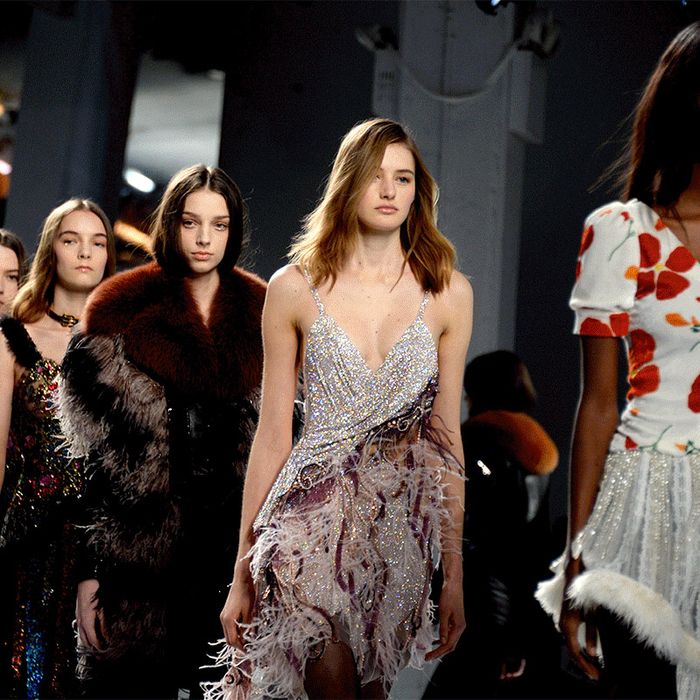 Fashion Week GIFs: Kissing Off Fashion Week