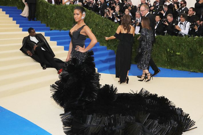 Met Gala 2017: Diddy Lying Down at the Met, From All Angles