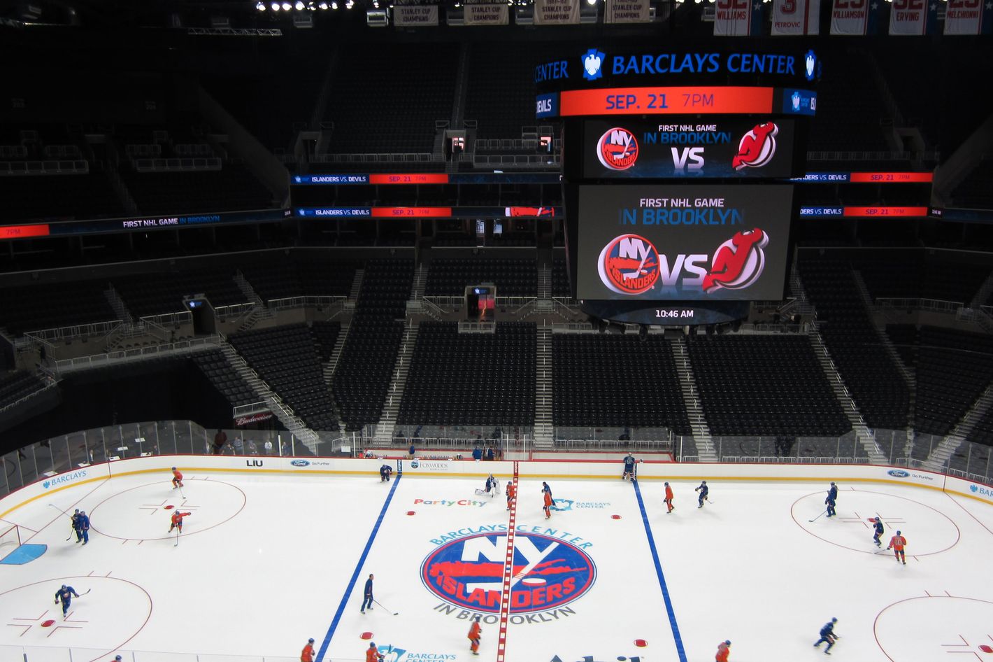New York Islanders Fans Excited Move to Barclays Center 