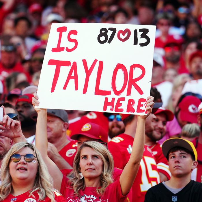 Taylor Swift and Travis Kelce's Full Relationship Timeline