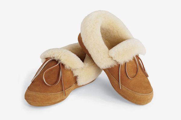 Hammacher Schlemmer The Androscoggin Sheepskin Slippers