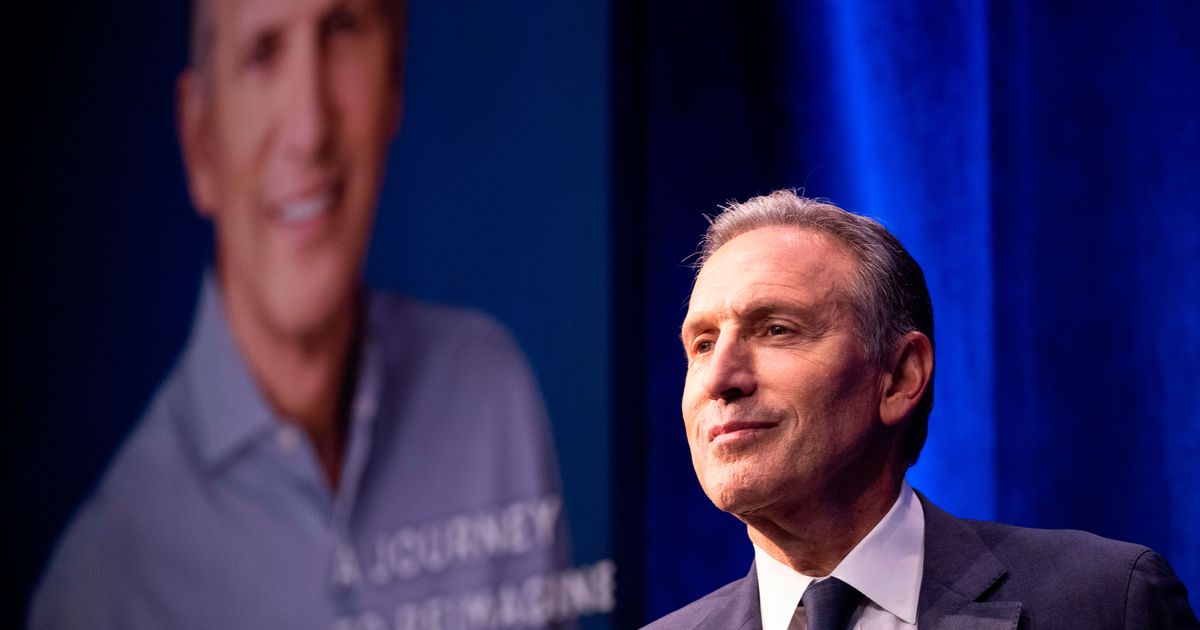 Howard Schultz Is Less of a Realist Than Ocasio-Cortez