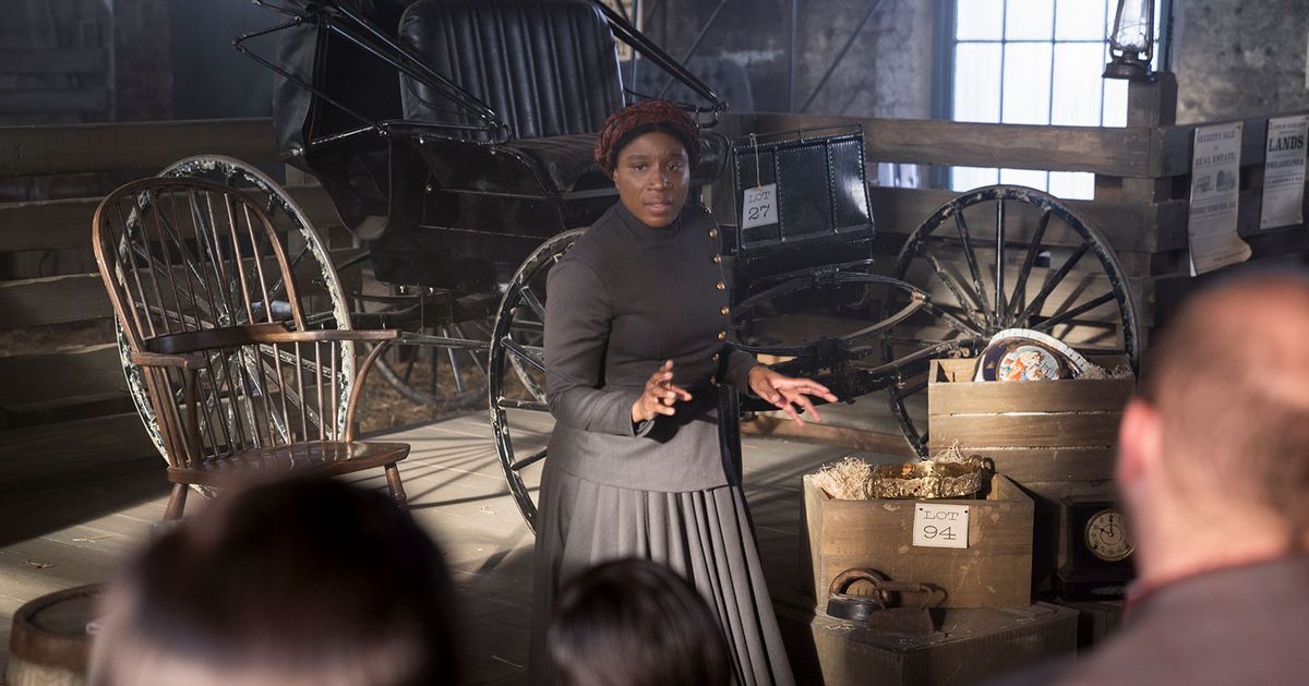 艾莎·海因茲 (Aisha Hinds) 長達一小時的哈里特·塔布曼 (Harriet Tubman) 獨白背後的故事地下