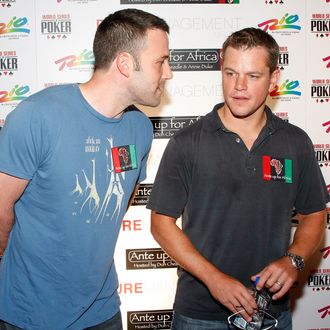 Actors Ben Affleck (L) and Matt Damon arrive at the Ante Up for Africa celebrity poker tournament at the Rio Hotel & Casino July 2, 2009 in Las Vegas, Nevada. Proceeds from the event will benefit survivors of the humanitarian crisis in Darfur, Sudan.