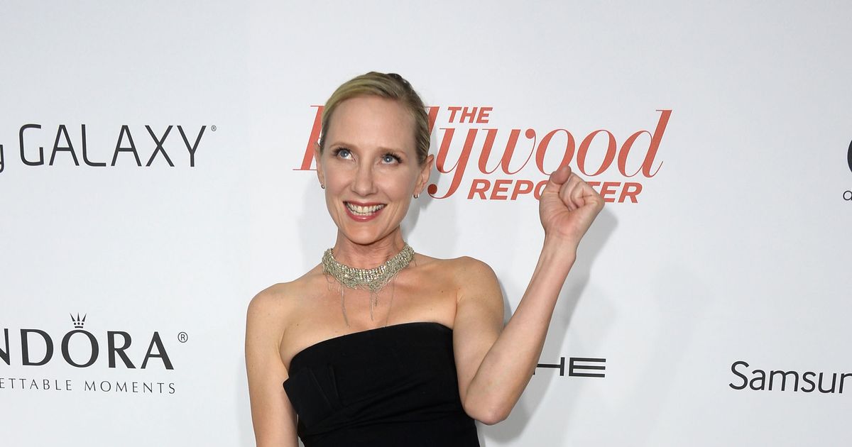 Anne Heche To Co Write Star In Nbc Comedy 7736