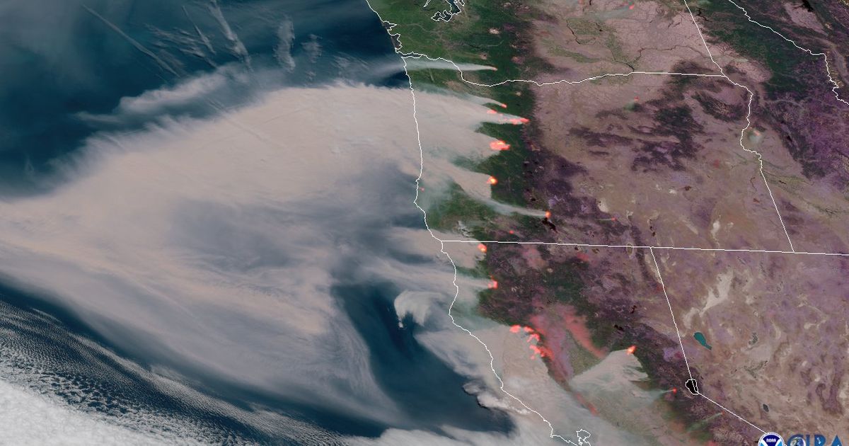 886a35c9e3701c42bb56ea4ddee8315e74-west-coast-wildfires-9-8--NOAA-CIRA.2x.rsocial.w600.jpg