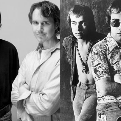 一个提供闪光灯，另一个提供幕后的螺母和螺栓。