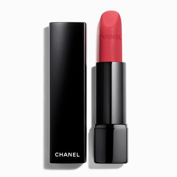 Chanel Beauty Rouge Allure Velvet Extrême in Eclosion