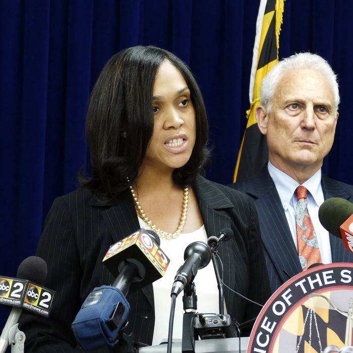 6 Baltimore Police officers indicted in death of Freddie Gray