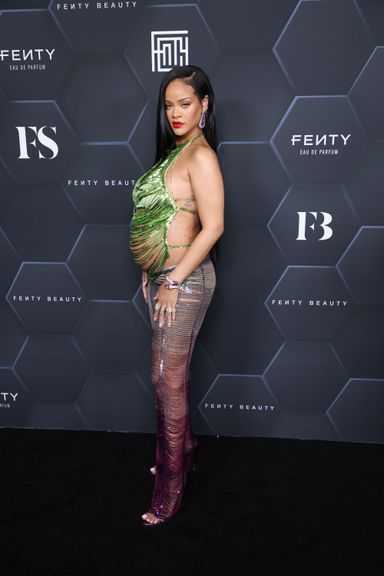 Rihanna Celebrates Her Beauty Brands Fenty Beauty And Fenty Skin