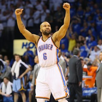 OKLAHOMA CITY, OK - APRIL 21: Derek Fisher #6 of the Oklahoma City Thunder in Game Two of the Western Conference Quarterfinals during the 2014 NBA Playoffs at Chesapeake Energy Arena on April 21, 2014 in Oklahoma City, Oklahoma. NOTE TO USER: User expressly acknowledges and agrees that, by downloading and or using this photograph, User is consenting to the terms and conditions of the Getty Images License Agreement. (Photo by Ronald Martinez/Getty Images) *** Local Caption *** Derek Fisher