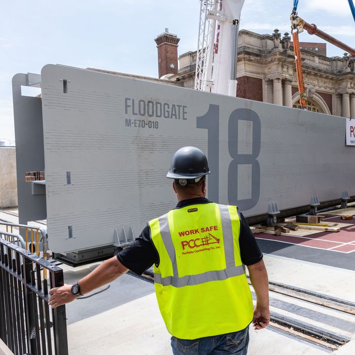 Gate 18, at Asser Levy Playground, was installed in early 2022.