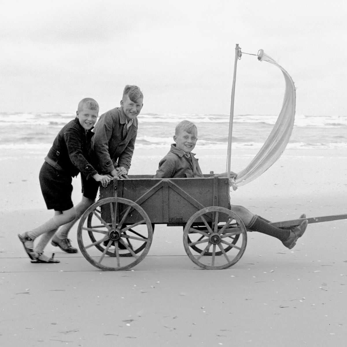best baby beach wagon