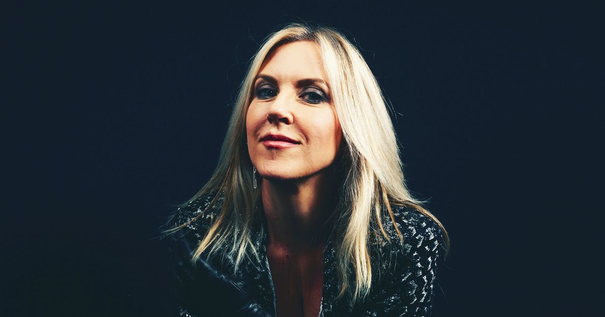 Liz Phair Has Shares Her Own Sex Diary