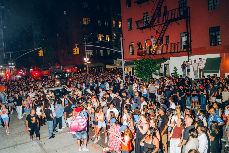 Everyone’s Outside Watching the Knicks