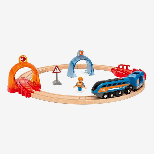 BRIO World Smart Tech Sound Action Tunnel Circle Set